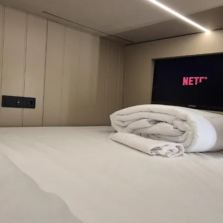 Wostel The Comfort 旅馆 *